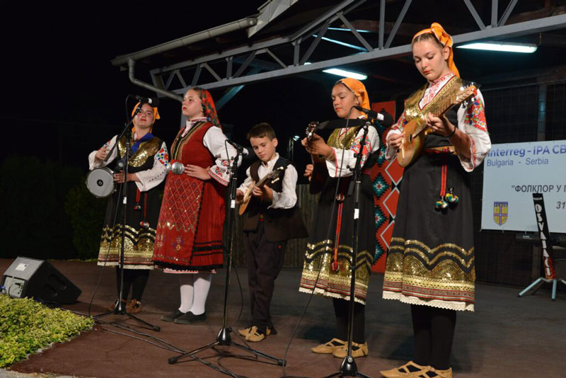 Nastup Folkora
